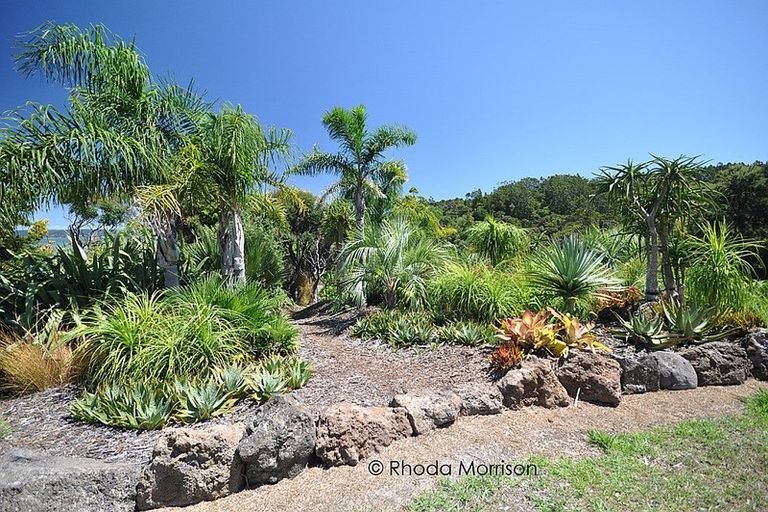 Photo of property in 23 Te Wairoa Lane, Tinopai, 0593