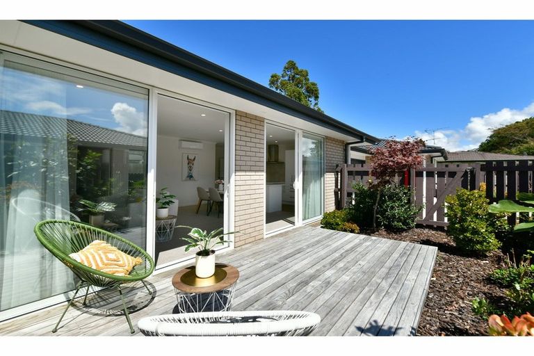 Photo of property in 28c Elizabeth Street, Orewa, 0931
