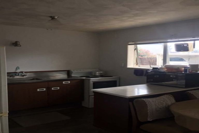 Photo of property in 1/4 May Street, Hamilton East, Hamilton, 3216