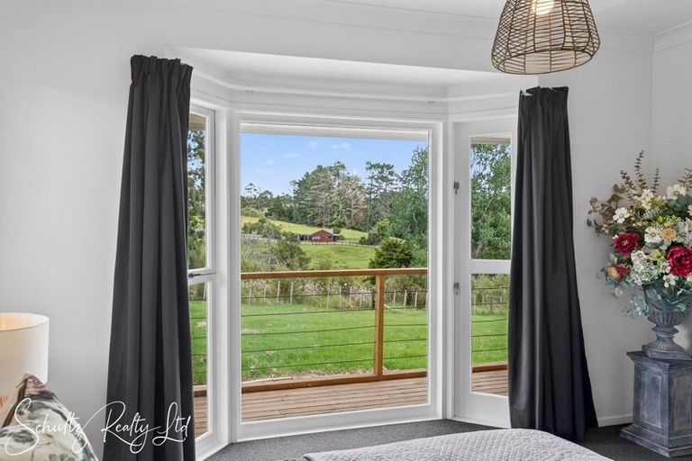 Photo of property in 14 Protea Lane, Kaiwaka, 0573