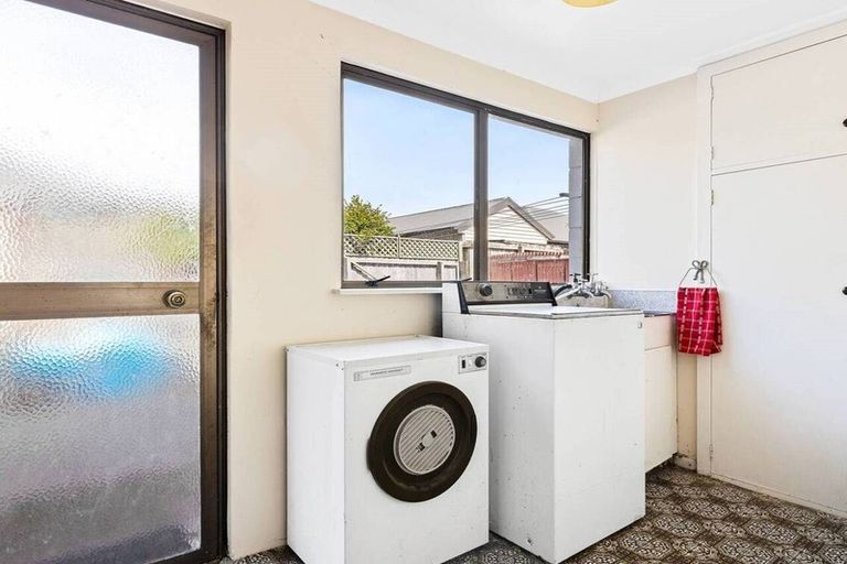 Photo of property in 156 Pages Road, Wainoni, Christchurch, 8061