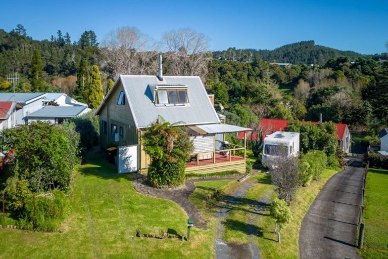 Photo of property in 111 Tirohanga Drive, Whangamata, 3620