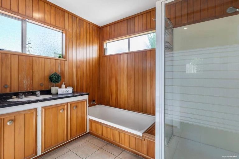 Photo of property in 161 Oaktree Avenue, Browns Bay, Auckland, 0630