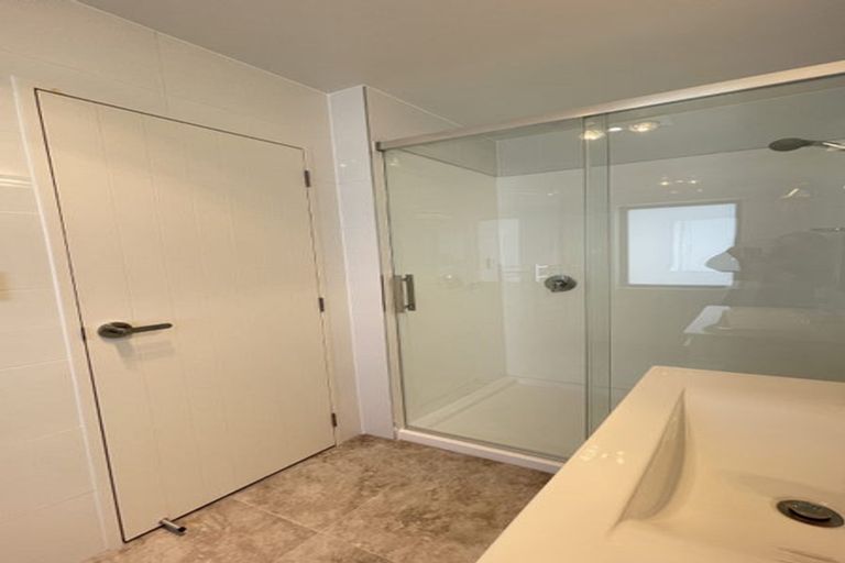 Photo of property in 40 Godfrey Drive, Orewa, 0931