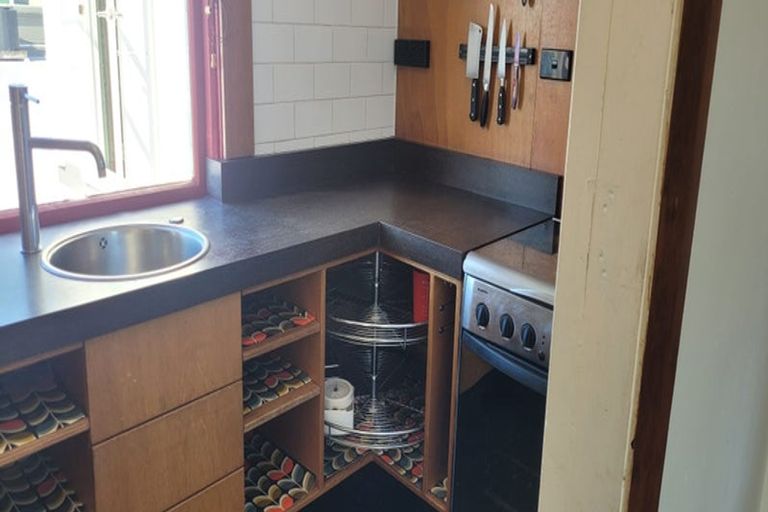 Photo of property in Blythswood Flats, 16/3 Aro Street, Aro Valley, Wellington, 6021