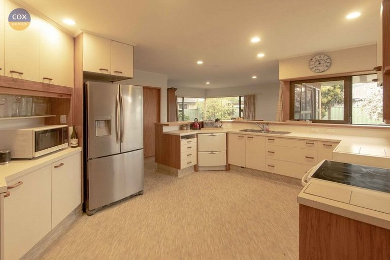 Photo of property in 130 Wharerangi Road, Greenmeadows, Napier, 4112