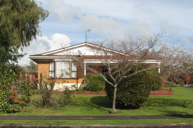 Photo of property in 44 Lakeside Drive, Pahurehure, Papakura, 2113