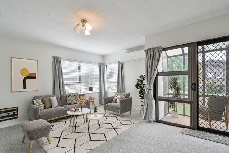 Photo of property in 5/501 Eastbourne Street East, Hastings, 4122