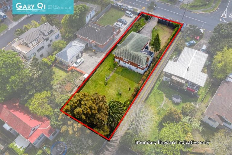 Photo of property in 41 Royal Road, Massey, Auckland, 0614