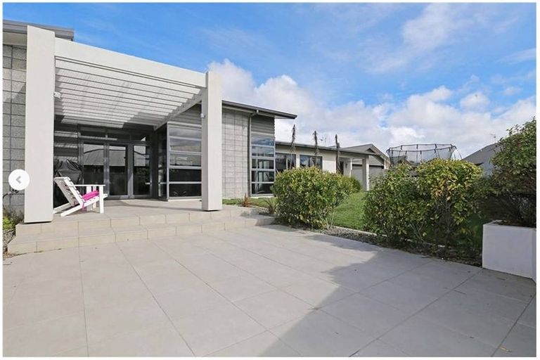 Photo of property in 45 Coleraine Drive, Rototuna, Hamilton, 3210