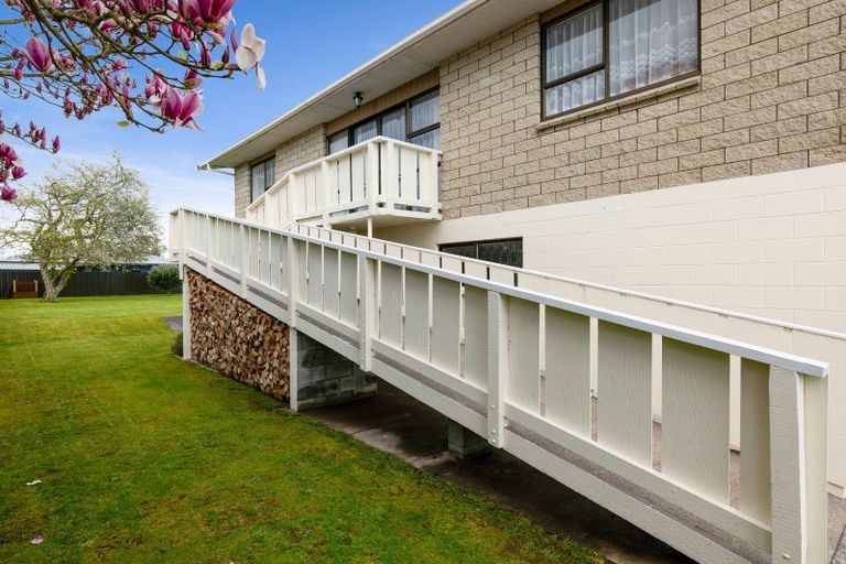 Photo of property in 14 Tayler Street, Eltham, 4322