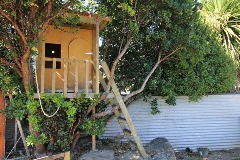 Photo of property in 73 Mcdonald Street, Mosgiel, 9024