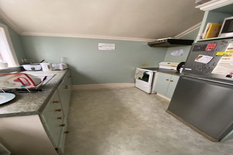 Photo of property in 14 Prince Street, Mount Victoria, Wellington, 6011