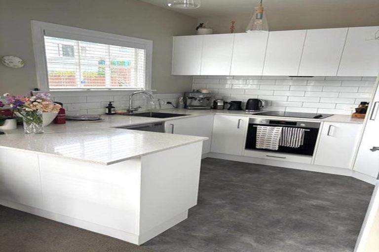 Photo of property in 2a Dawson Street, Berhampore, Wellington, 6023