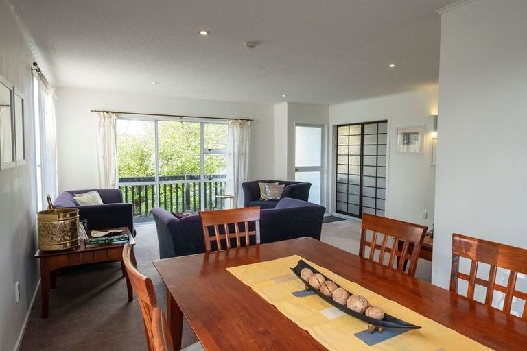 Photo of property in 1 Curacao Place, Grenada Village, Wellington, 6037