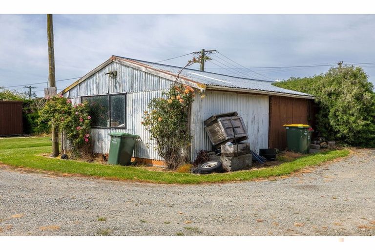 Photo of property in 124 Maytown Road, Waimate, 7978