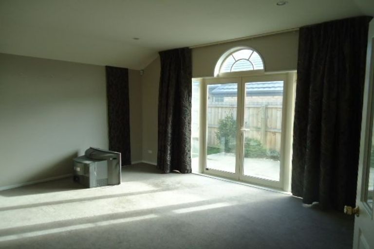 Photo of property in 441 Main South Road, Hornby, Christchurch, 8042