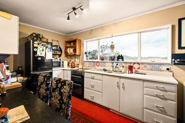 Photo of property in 95 Wharekauri Road, Mimi, Urenui, 4377