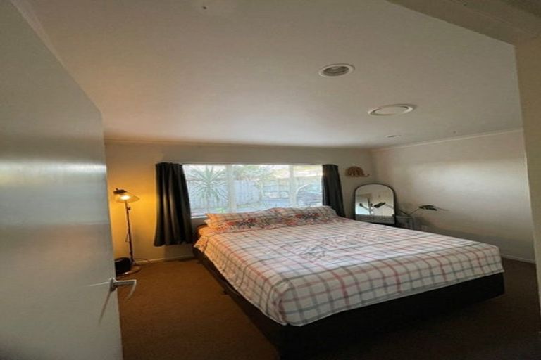 Photo of property in 11 Orbit Place, Flat Bush, Auckland, 2019