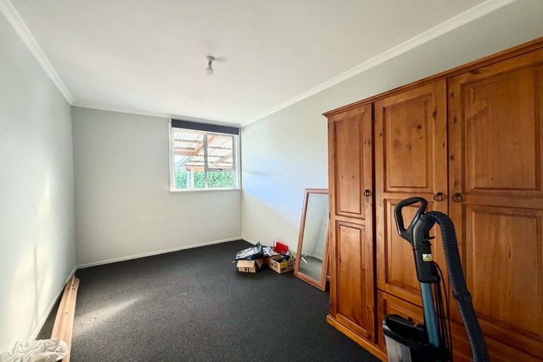 Photo of property in 74 Parris Street, Waitara, 4320