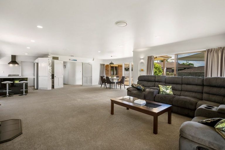 Photo of property in 6 Verbena Glen, Mount Maunganui, 3116