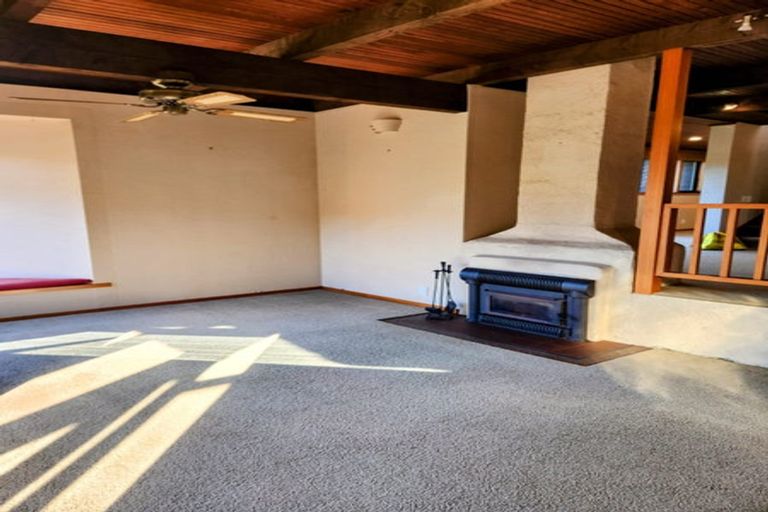 Photo of property in 6a Woodford Way, Crofton Downs, Wellington, 6035