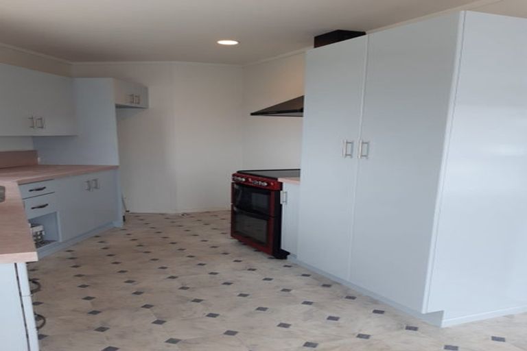 Photo of property in 18 Wingrove Road, Owhata, Rotorua, 3010