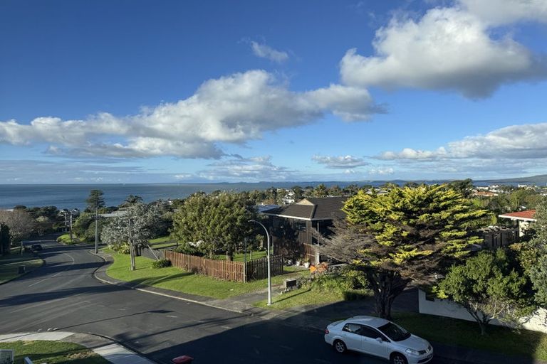 Photo of property in 1c Sandford Street, Campbells Bay, Auckland, 0630