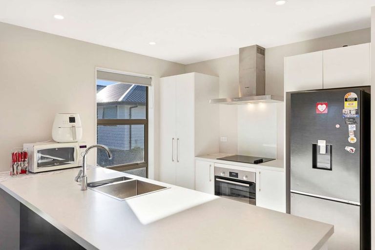 Photo of property in 8/3 Nyoli Street, Northcote, Christchurch, 8052