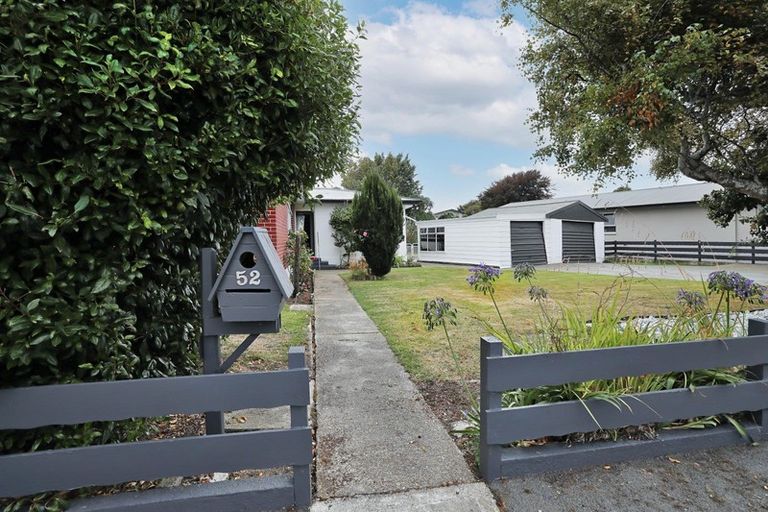 Photo of property in 52 Highfield Terrace, Newfield, Invercargill, 9812