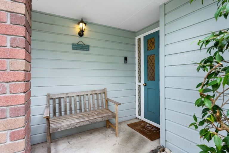 Photo of property in 1 Hadleigh Court, Paraparaumu, 5032