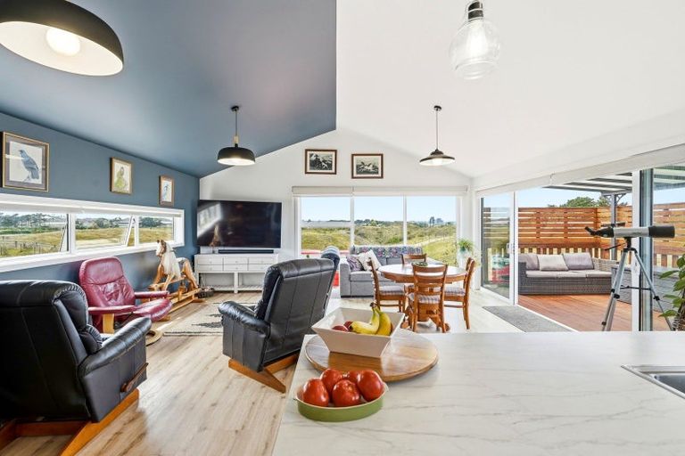 Photo of property in 55a Rangiora Street, Castlecliff, Whanganui, 4501