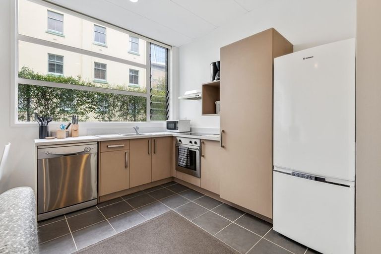 Photo of property in Cambridge Apartments, 303/43 Anzac Avenue, Auckland Central, Auckland, 1010