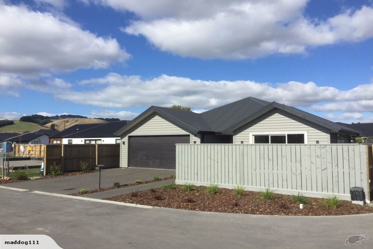 Photo of property in 11 Prospect Place, Halswell, Christchurch, 8025