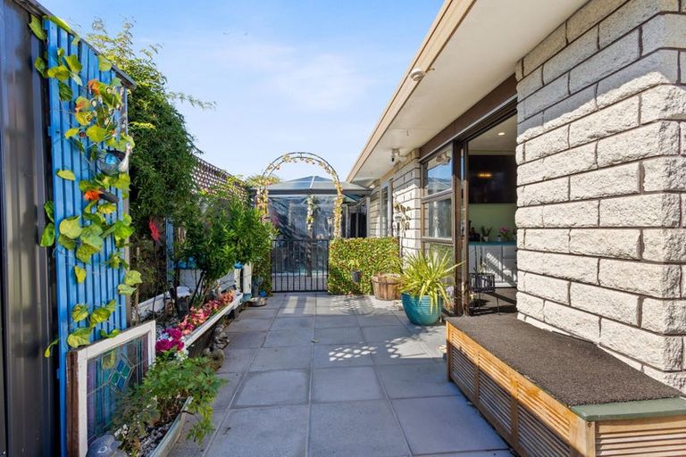 Photo of property in 43b Kellys Road, Mairehau, Christchurch, 8052