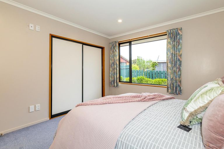 Photo of property in 2/150 North Street, West End, Timaru, 7910