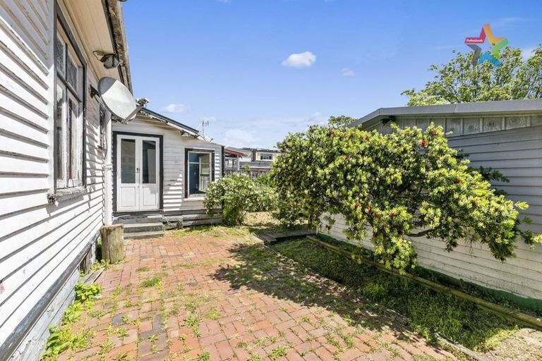 Photo of property in 49 Nelson Street, Petone, Lower Hutt, 5012