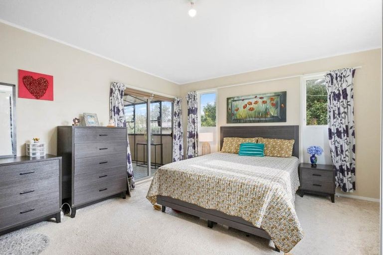 Photo of property in 29 Mawney Road, Henderson, Auckland, 0610