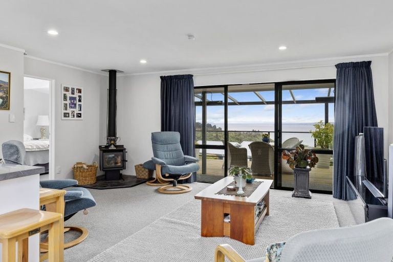 Photo of property in 6 Turangitukua Terrace, Kuratau, Turangi, 3381