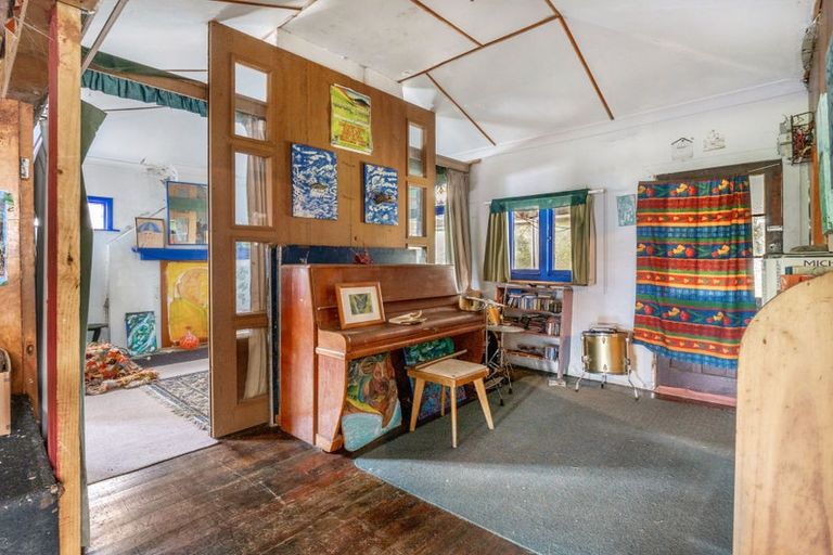 Photo of property in 115 Cornfoot Street, Castlecliff, Whanganui, 4501