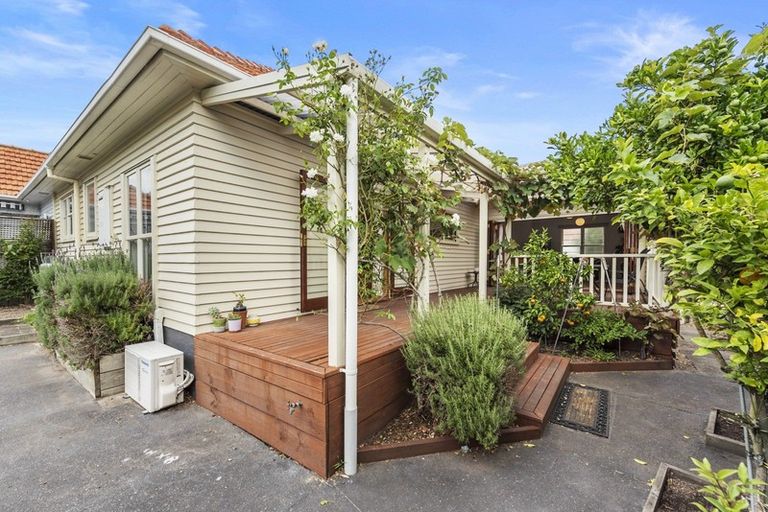 Photo of property in 44 Plunket Terrace, Hamilton East, Hamilton, 3216