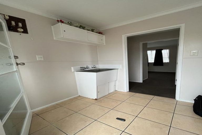 Photo of property in 1/17 Charntay Avenue, Clover Park, Auckland, 2019