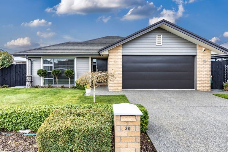 Photo of property in 30 Taiore Crescent, Marshland, Christchurch, 8083