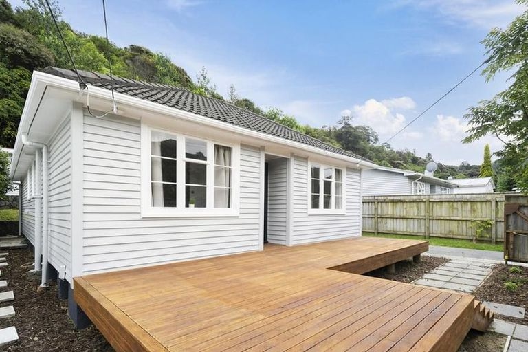 Photo of property in 55 Hair Street, Wainuiomata, Lower Hutt, 5014