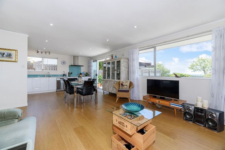 Photo of property in 1/116 Mountbatten Avenue, Hillcrest, Auckland, 0627