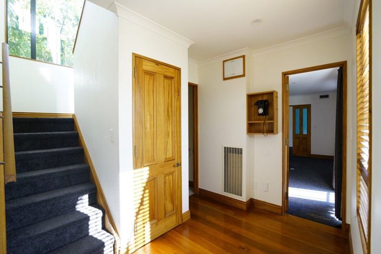 Photo of property in 391e Karori Road, Karori, Wellington, 6012