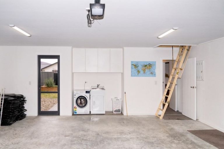 Photo of property in 33 Olds Crescent, Cromwell, 9310