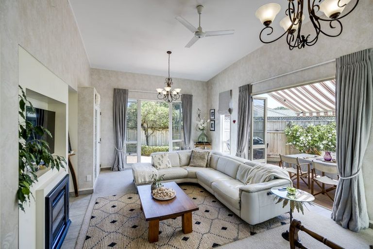 Photo of property in 166 Auckland Road, Greenmeadows, Napier, 4112