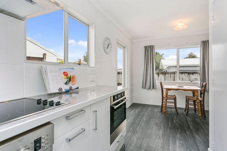 Photo of property in 12a Creswell Place, Leamington, Cambridge, 3432