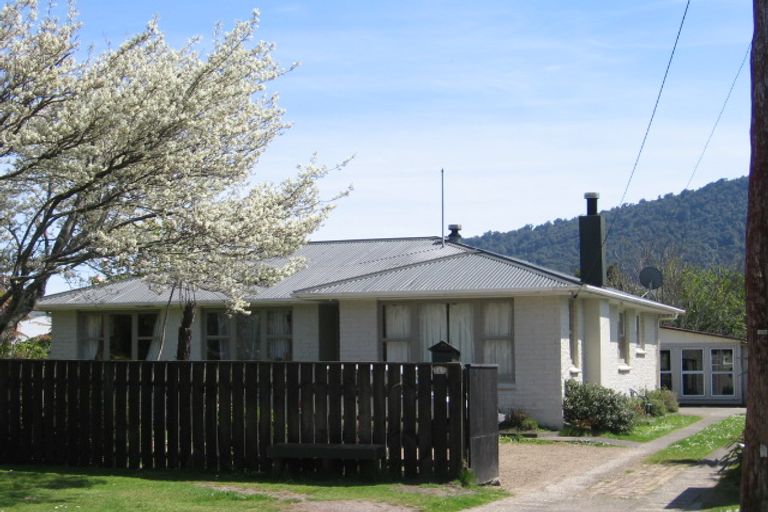 Photo of property in 15 Kenrick Road, Pukehangi, Rotorua, 3015